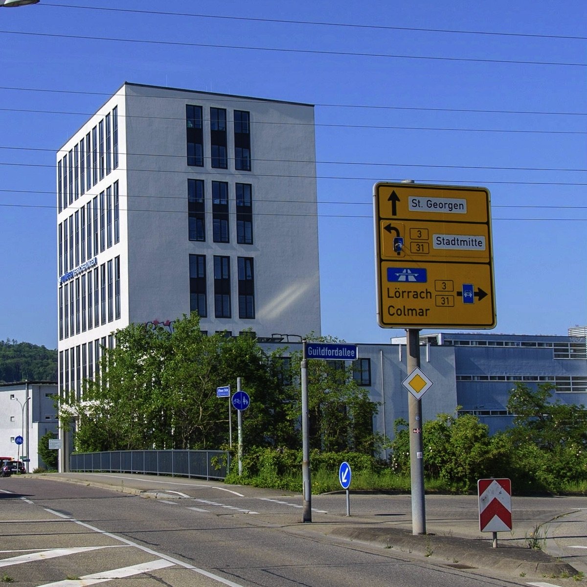 Uffhauserstraße - B3 stadtauswärts